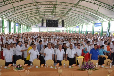 Adenan at pre-election dinner with logging firm Samling 